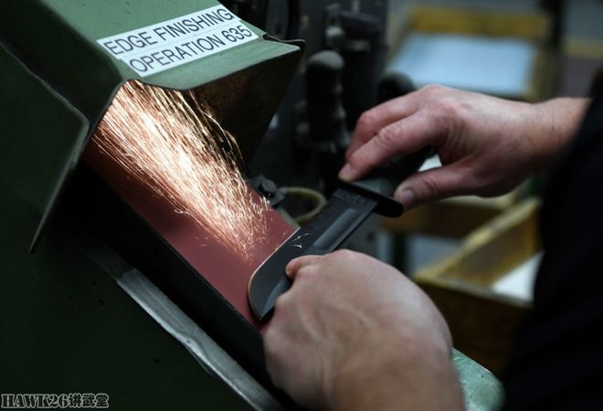 走近卡巴軍刀生產線 列裝美國海軍陸戰隊77年 至今仍在持續制造